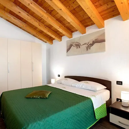 La Maison De Carletto Apartmán